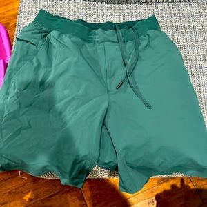 Men’s green lulu shorts